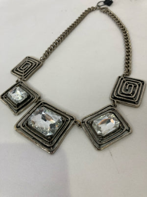 Vintage Metal Silver Necklace