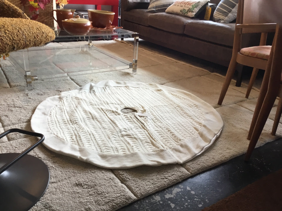 Tree Skirt White Polyester Christmas Holiday Item