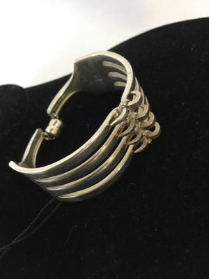 Metal Silver Bracelet