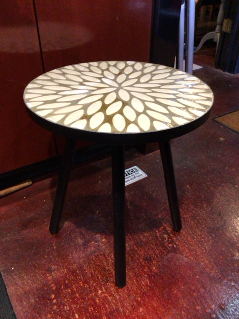 Side Metal Mosaic Black/Cream Table