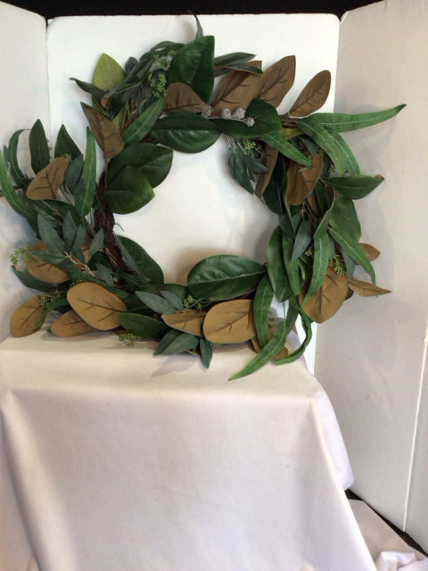 Green Leaf Wreath