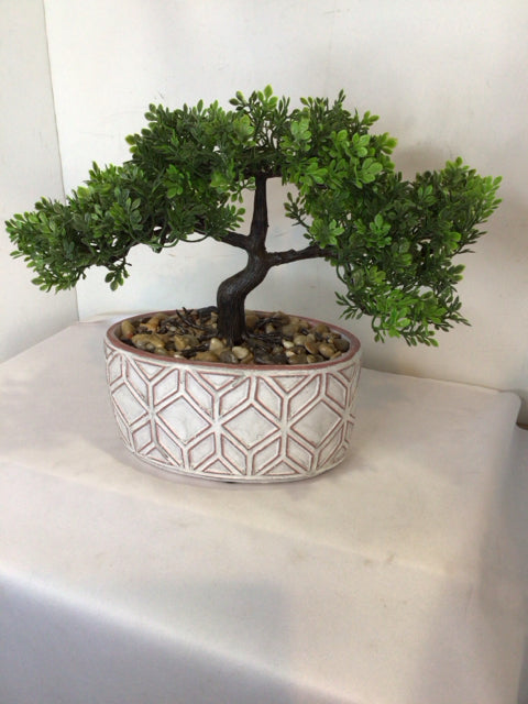 Bonsai Green Plastic Potted Topiary