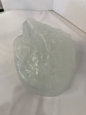 Indoor/Outdoor White Glass Rock