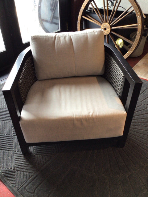 Sunbrella Barrel Aluminum Bronze Chair