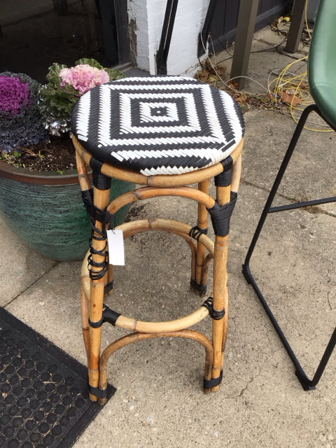 Rattan Brown/White Barstool/Bar Stool