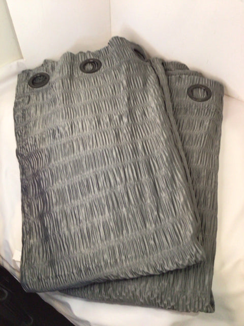 Madison Park Grommet Gray Polyester Draperies/Curtains