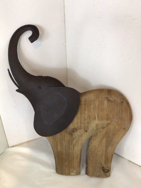 Rustic Brown Wood Elephant Wall Hanging Art
