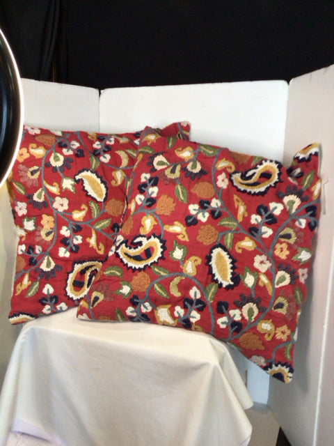 Pair Red/Multi Crewel Floral Pillow Set