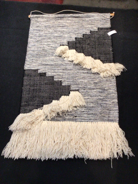 Fiber Blue/White Wall Decoration Art