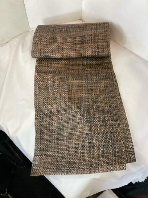 Brown/black Resin Woven Table Runner