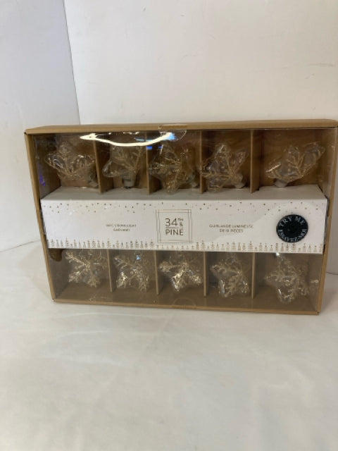 Christmas Clear/Gold Glass String Lights Snowflake Holiday Item