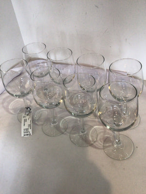 Set of 8 Clear Glass Wine Glasses