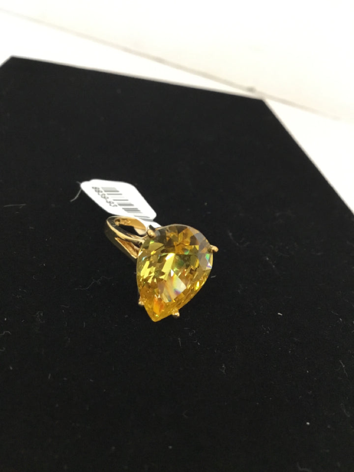 Yellow Rhinestone Ring
