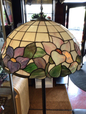 Floor White/Multi Stained Glass Floral Lamp