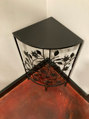 Corner Metal Flowers Black Table