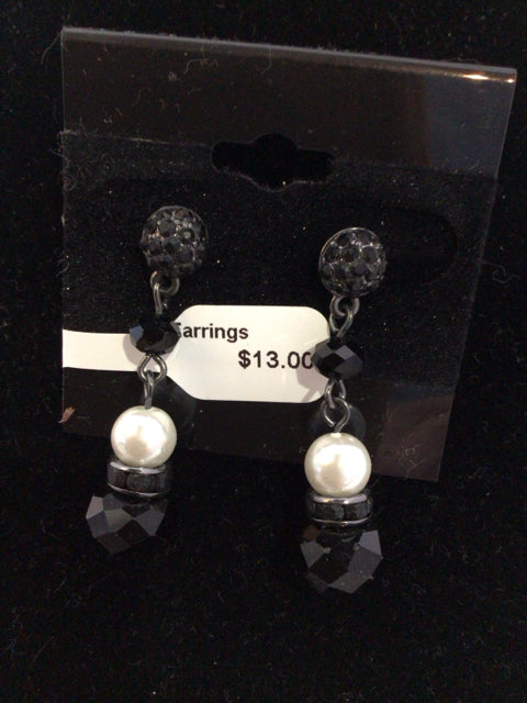 Black/White Beads Earrings