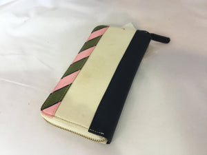 Vineyard Vines Cream Wallet