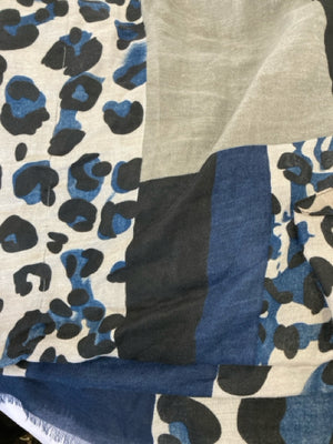 Polyester Gray/Blue Scarf