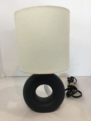 Black Ceramic Circle Lamp