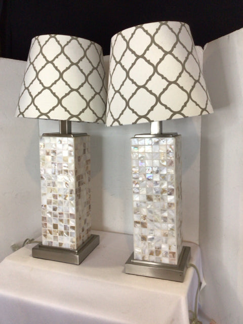 Pair White Shell Lamp Set