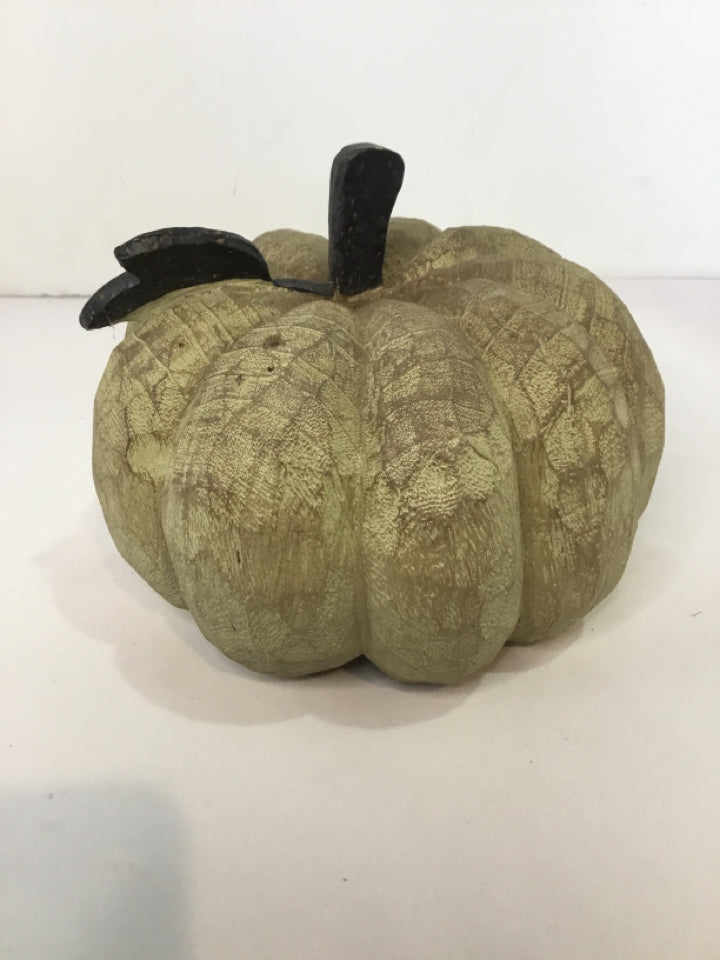 Fall Beige Resin Pumpkin Holiday Item