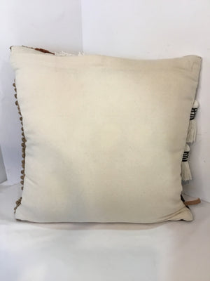 White/Brown Cotton Tassels Pillow