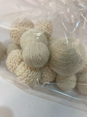 Balls Cream Twine In Bag Holiday Item