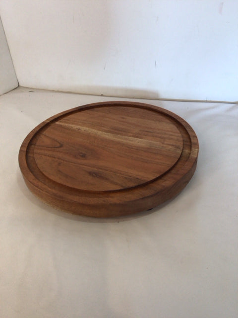 Brown Wood Round Cutting Board
