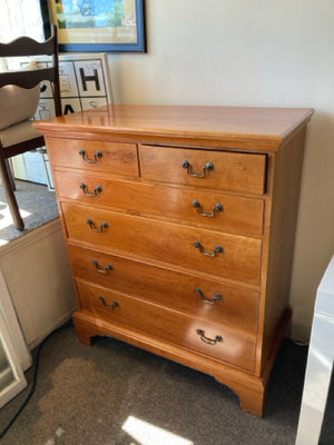 6 Drawers Wood Brown Dresser/Chest