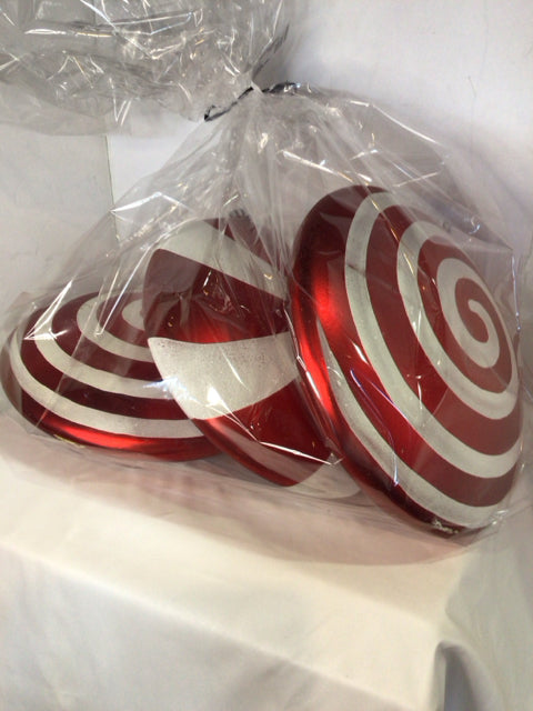 Set of 3 Red/white Resin Ornaments Peppermint Holiday Item