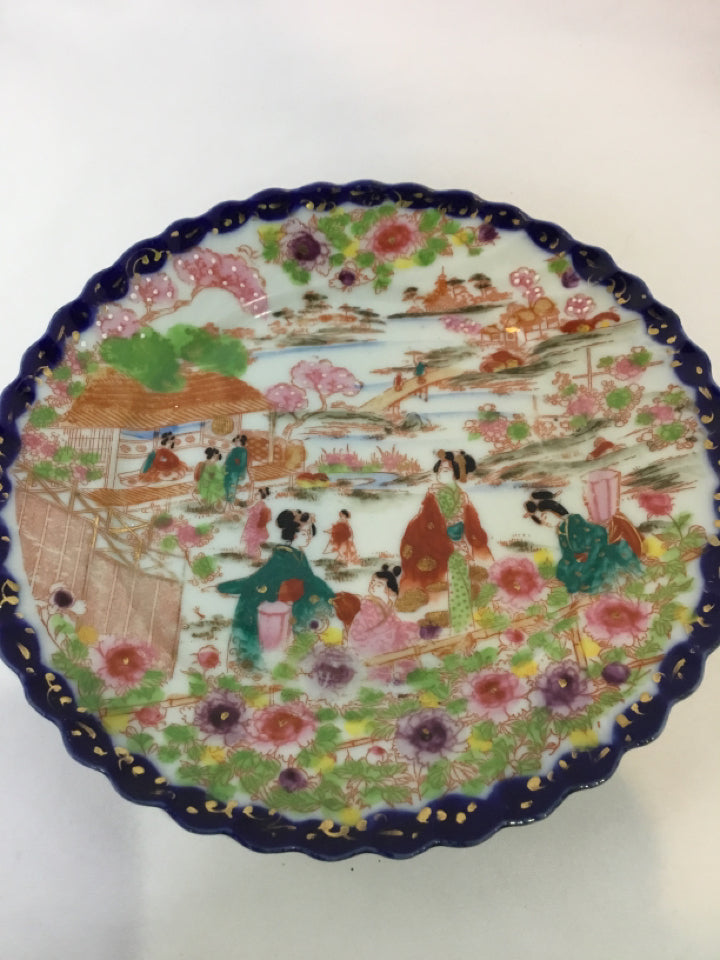 Oriental White/Blue People Plate