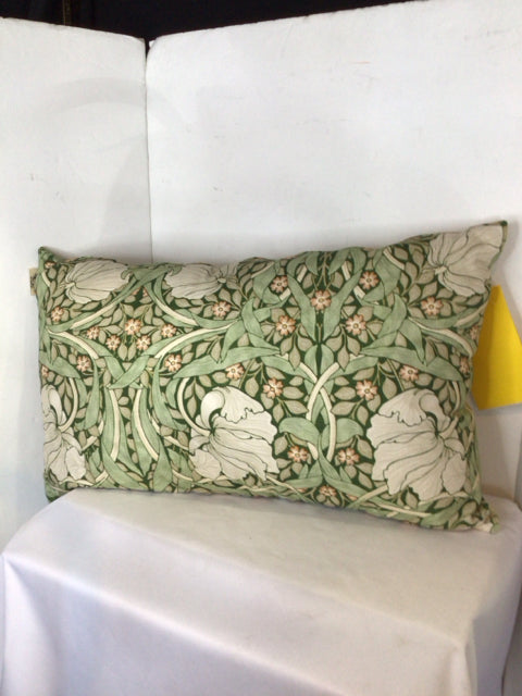 William Morris Green/White Floral Pillow