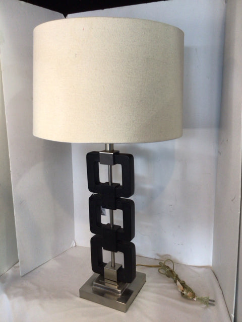 Silver/Black Ceramic Chain Lamp