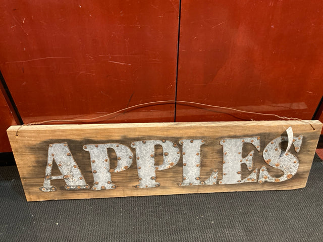 Sign Wood/Metal Apple Words Brown/Gray Wall Decoration