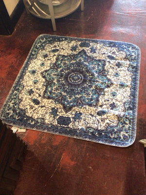 Polyester Blue/White Rug