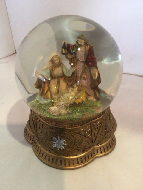 Christmas Gold/Multi Resin Nativity Musical Holiday Item