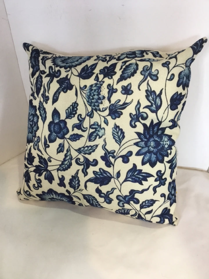Blue/White Polyester Floral Pillow