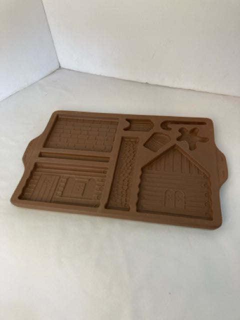Longaberger Pan Brown Pottery Gingerbread House Holiday Item