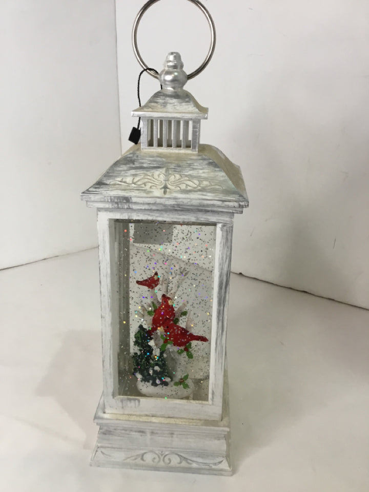 Snow Globe White/Red Plastic Cardinal Holiday Item