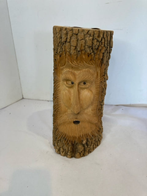 Light Wood Face Tree Statue