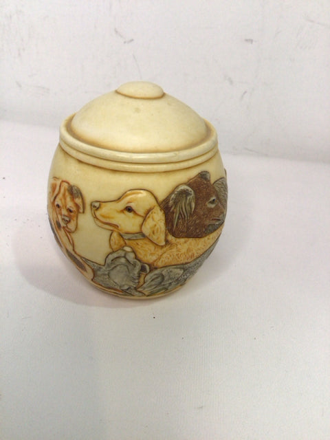 Jardinia Cream Resin Dogs Jar