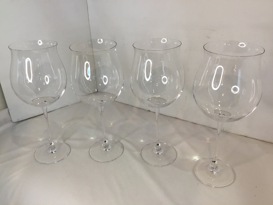 Lenox Set of 4 Clear Glass Wine Glasses