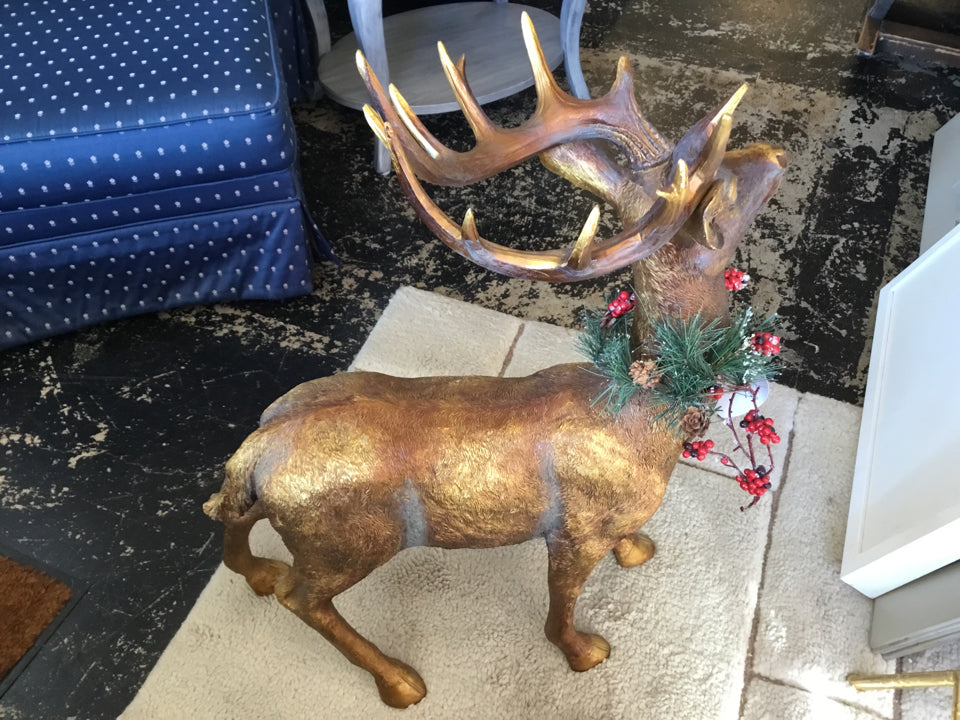 Reindeer Gold Resin Holiday Item