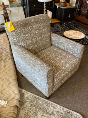 Front Room Arm Polyester Gray/White Chair