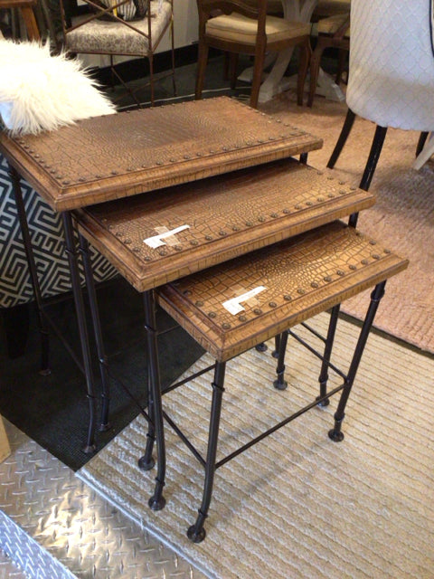 Nesting Wood Set of 3 End/Side Brown/black Table