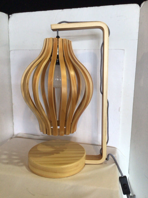 Wood Lamp
