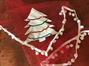 Table Cloth Red Net Christmas Vintage Holiday Item