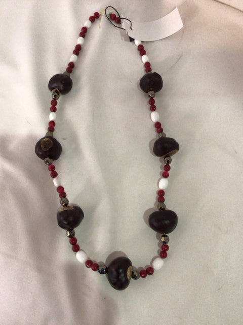 Wood Brown/Red Beaded Necklace