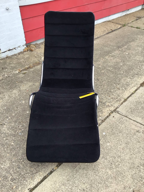 Modern Chrome Leg Upholstered Seat Black Chaise