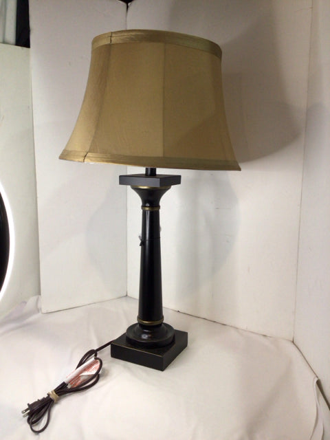 Traditional Brown Metal Lamp